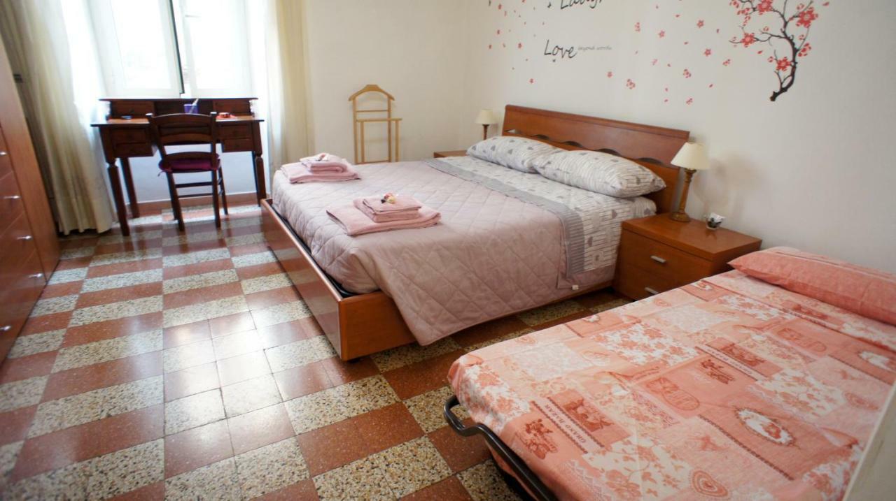Angoletto Di Trastevere Róma Kültér fotó